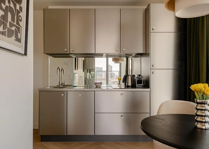 Makerstoren Mid-longstay Serviced For 28 To 180 Days * Amsterdam