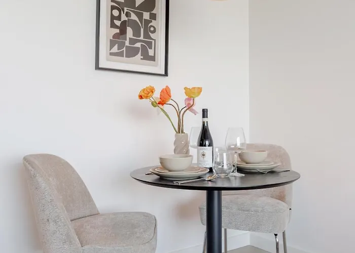 Makerstoren Mid-longstay Serviced For 28 To 180 Days * Amsterdam