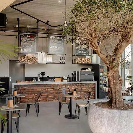 Makerstoren Mid-longstay Serviced For 28 To 180 Days Amsterdam