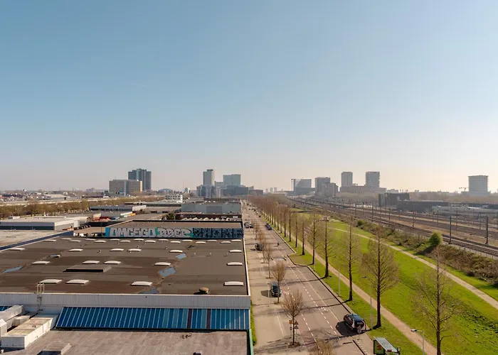 Aparthotel Makerstoren Mid-longstay Serviced For 28 To 180 Days *