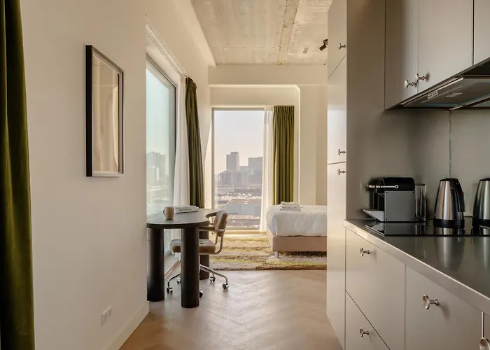 Aparthotel Makerstoren Mid-longstay Serviced For 28 To 180 Days