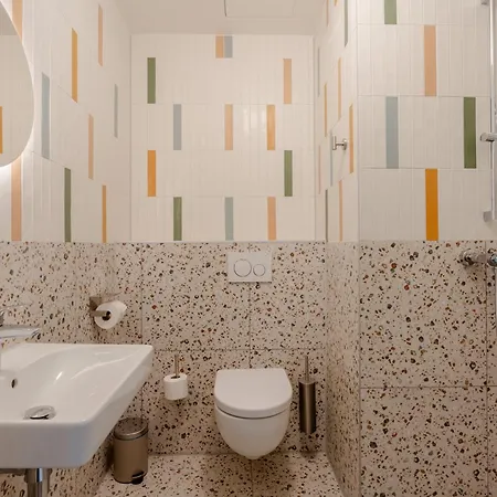 Aparthotel Makerstoren Mid-longstay Serviced For 28 To 180 Days